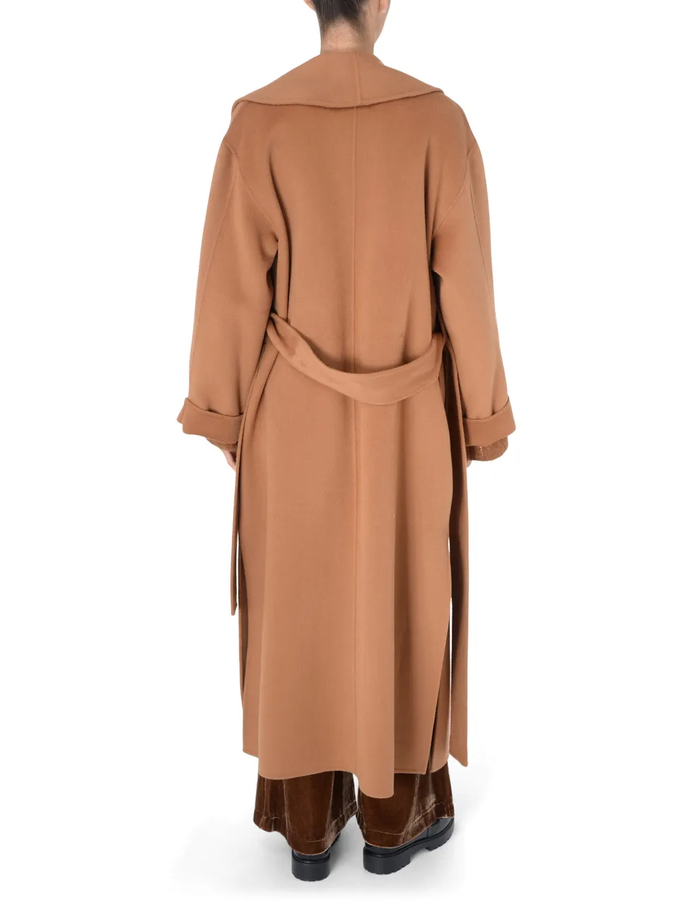 By Malene Birger Manteau Trullem, laine brune