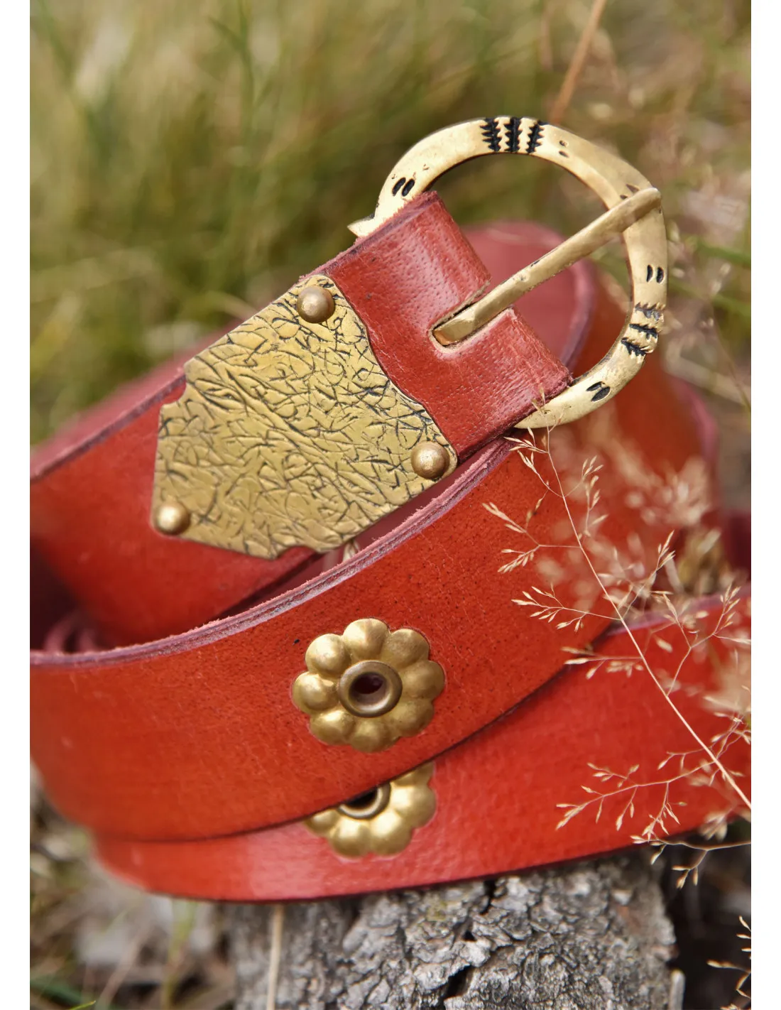 Ceinture médiévale rouge à motifs floraux (165 cm.) ⚔️ Boutique Épées